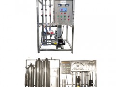 長春客戶使用超純水設(shè)備制作車用尿素現(xiàn)場 (195播放)