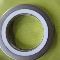 專業(yè)生產(chǎn)金屬纏繞墊片，四氟墊片