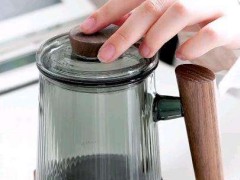 玻璃茶水分離杯  玻匠人十大品牌茶具 (389播放)