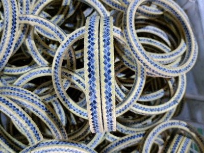 芳綸盤(pán)根現(xiàn)貨批發(fā) 芳綸硅膠芯盤(pán)根芳綸浸四氟盤(pán)根