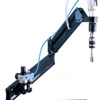 絲錐不易折斷，扭力保護(hù)，油水分離的氣動攻絲機(jī)MD412